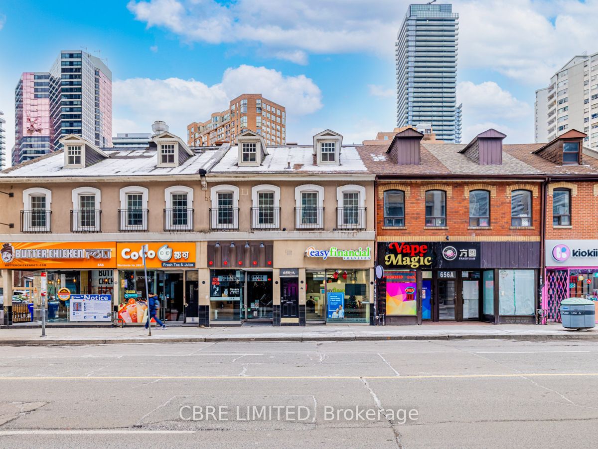 652 Yonge St, Toronto, Ontario, Bay Street Corridor