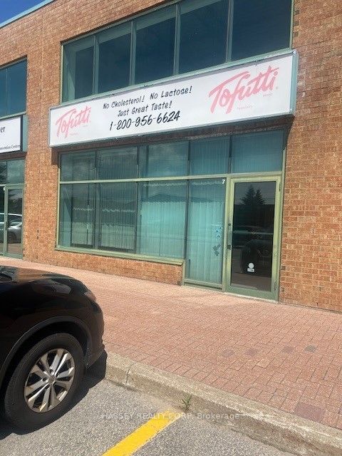 166 Saunders Rd, Barrie, Ontario, 400 East