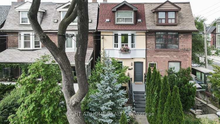 574 Crawford St, Toronto, Ontario, Palmerston-Little Italy