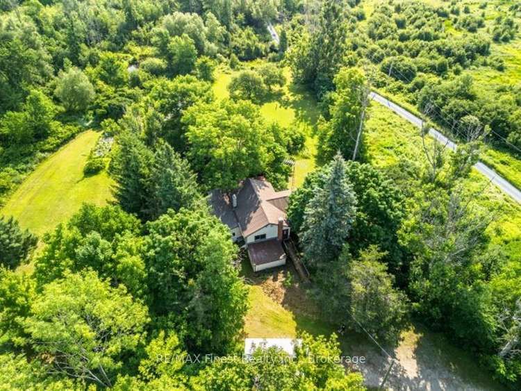 141 Bunker Hill Rd, South Frontenac, Ontario, 