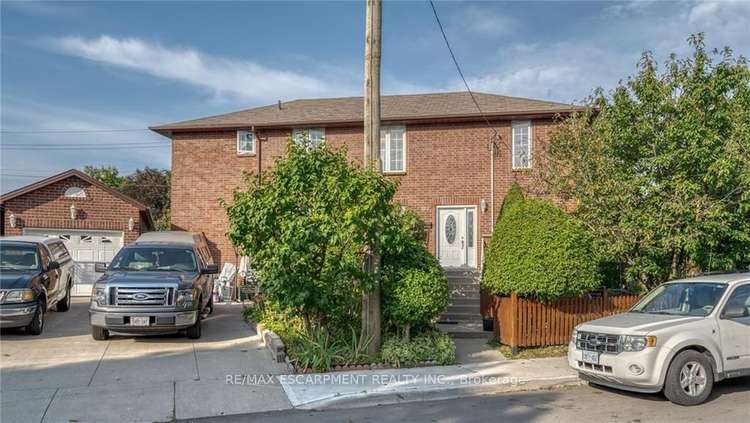 107 Horning Dr, Hamilton, Ontario, Fessenden