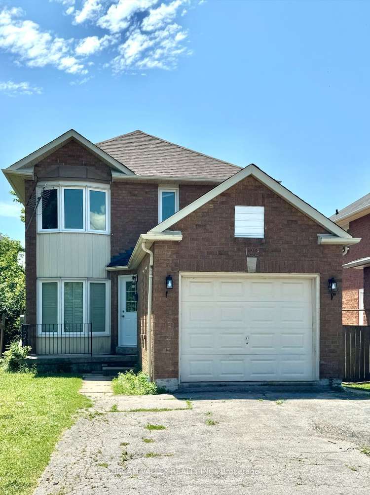 122 Natal Ave, Toronto, Ontario, Birchcliffe-Cliffside