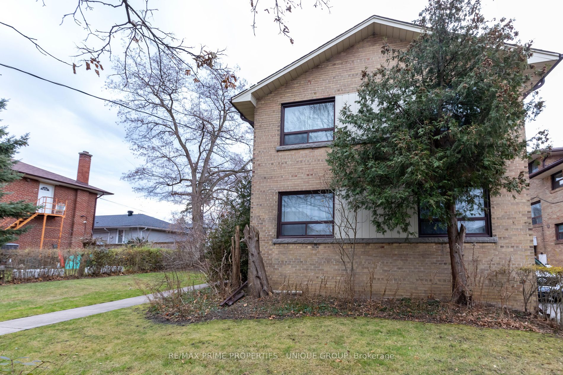 157 Berry Rd, Toronto, Ontario, Stonegate-Queensway