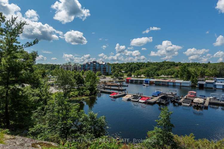 130 Steamship Bay Rd, Gravenhurst, Ontario, 