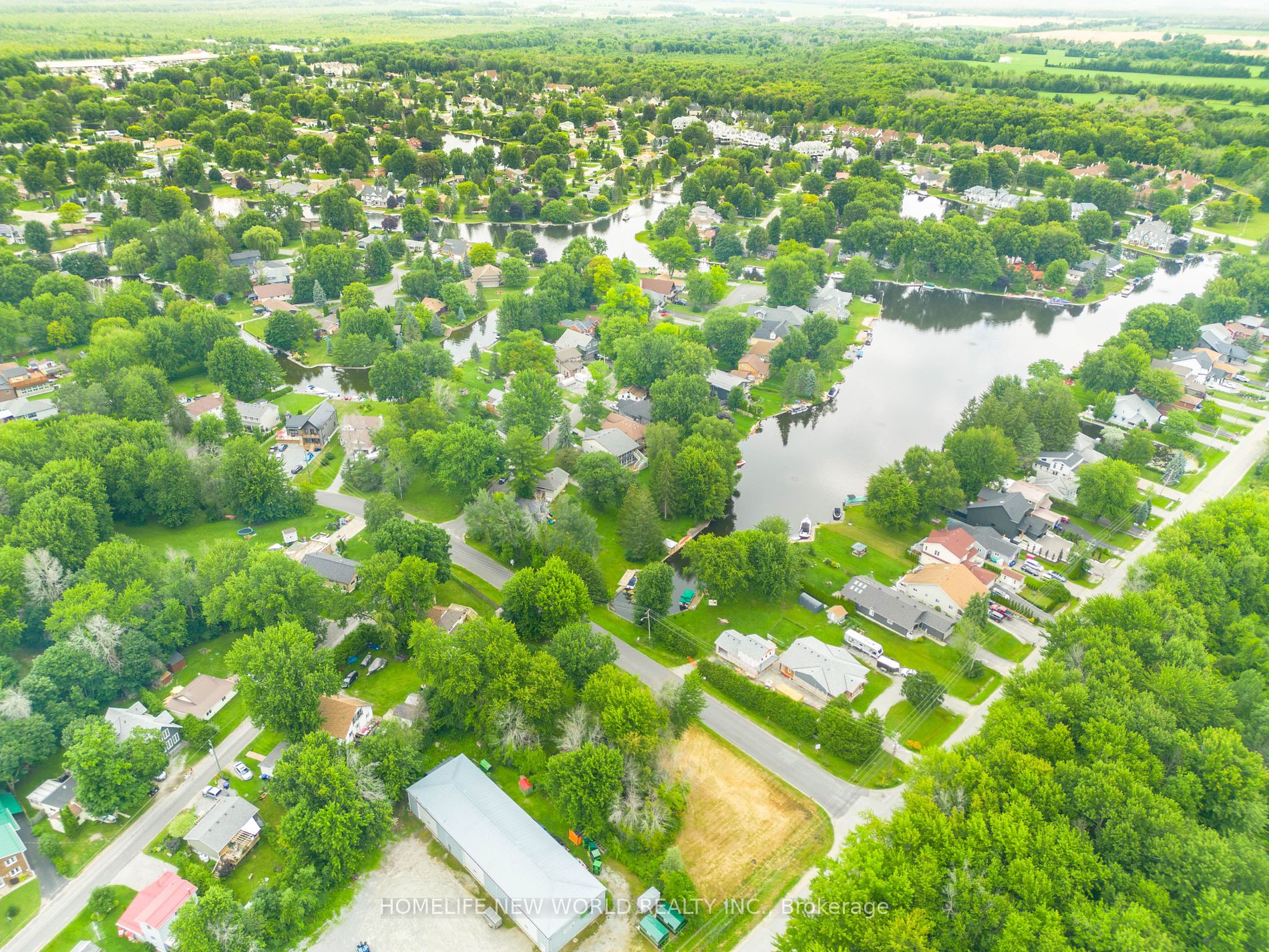 18 Simcoe Rd, Ramara, Ontario, Rural Ramara