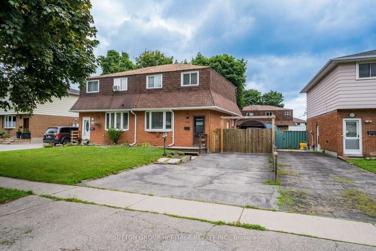 1267 Oxford St, Oshawa, Ontario, Lakeview