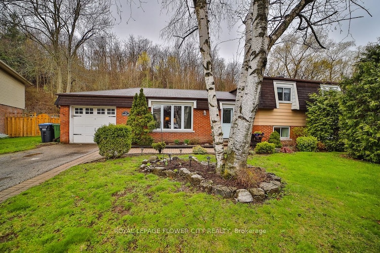 52 Cherry Lane, Caledon, Ontario, Bolton East