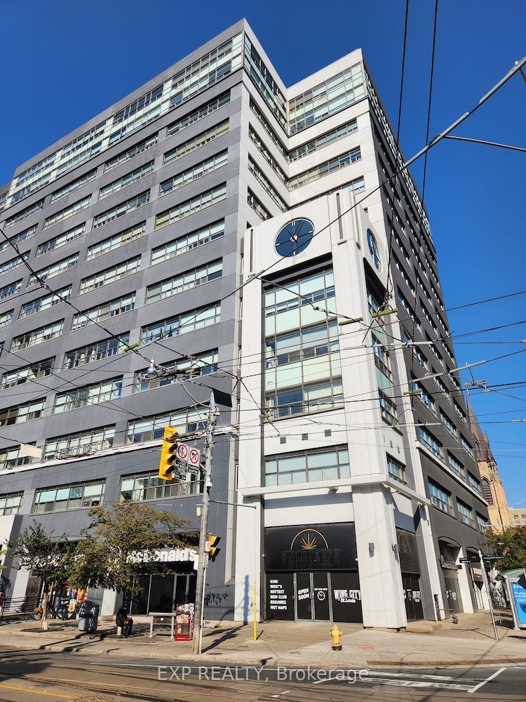 700 King St W, Toronto, Ontario, Niagara