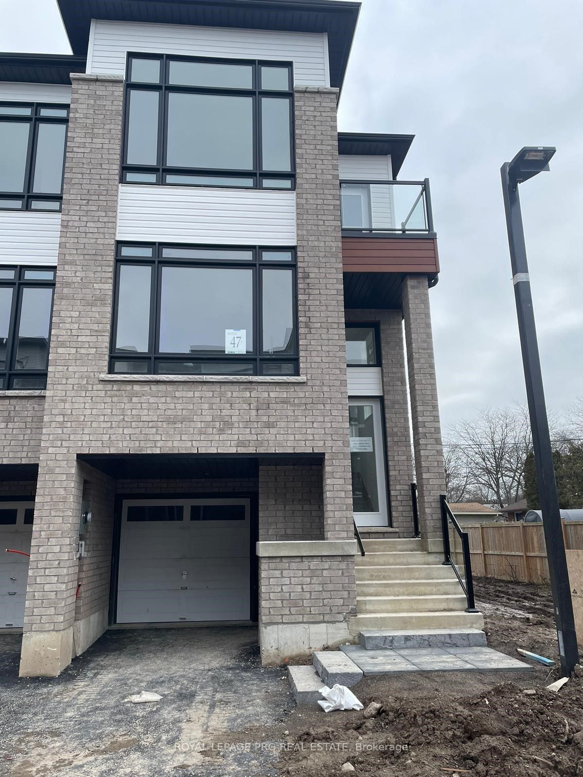 50 HERRICK Ave, Niagara 2 Units for Sale 2 Units for Rent