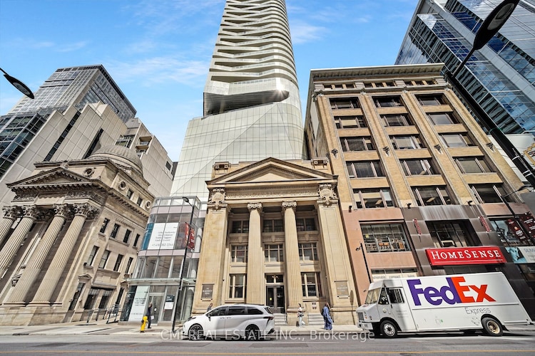 197 Yonge St, Toronto, Ontario, Church-Yonge Corridor