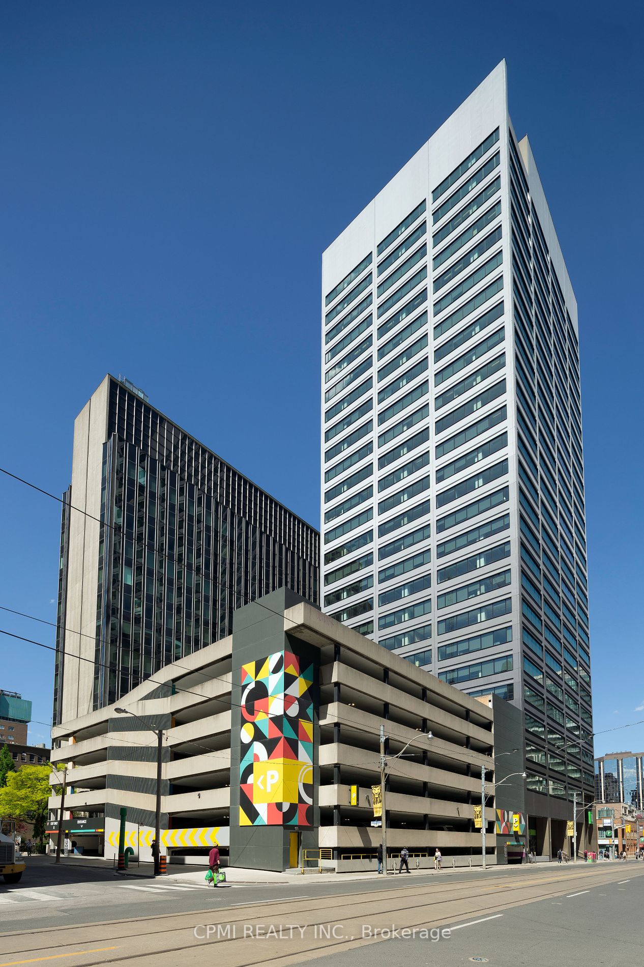 180 Dundas St, Toronto, Ontario, Bay Street Corridor