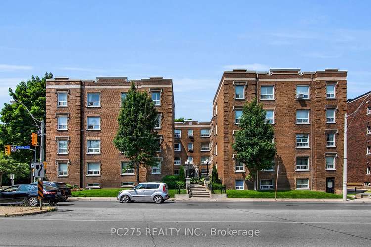 100 Oriole Pkwy, Toronto, Ontario, Forest Hill South