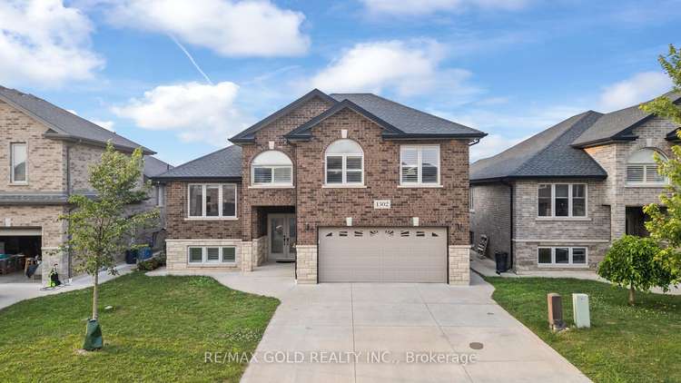 1302 Cancun St, Windsor, Ontario, Windsor