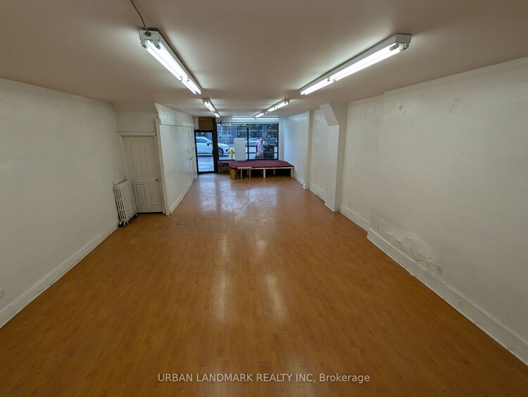 566 St Clair Ave W, Toronto, Ontario, Humewood-Cedarvale