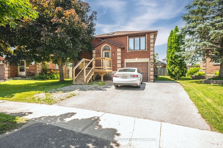 16 SIMMONS Cres, Barrie, Ontario, West Bayfield