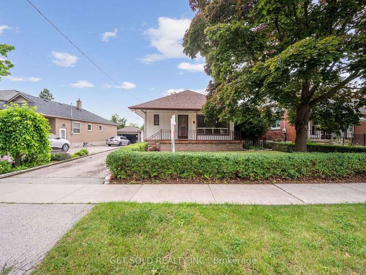 7 Snaresbrook Dr, Toronto, Ontario, Rexdale-Kipling