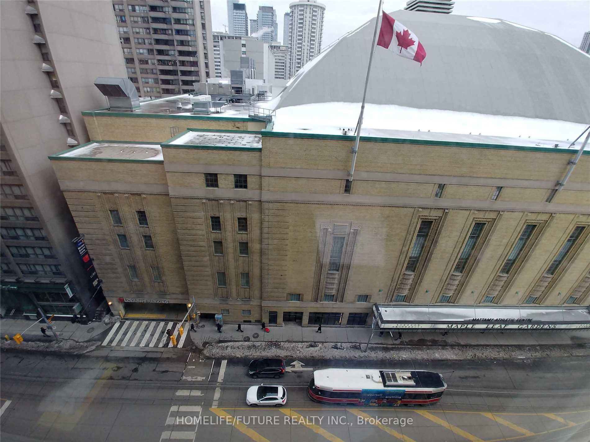 45 Carlton St, Toronto, Ontario, Church-Yonge Corridor