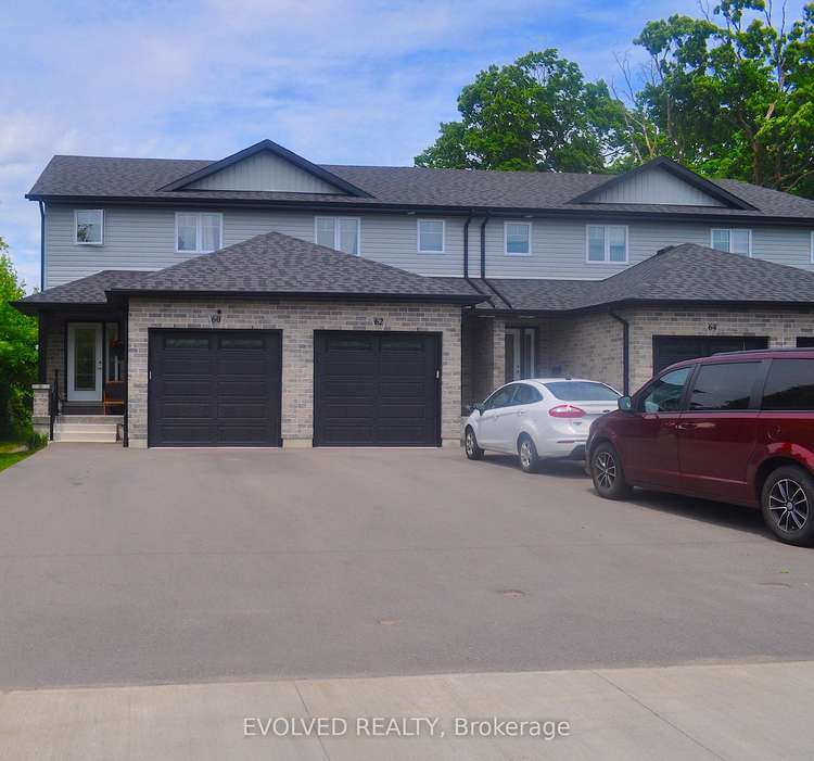 60 College St, Quinte West, Ontario, 