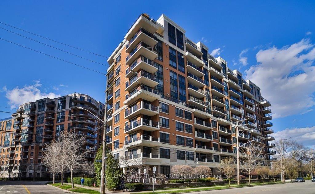 2 Aberfoyle Cres, Toronto, Ontario, Islington-City Centre West