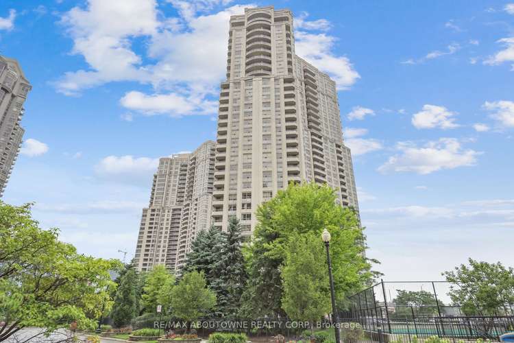 25 Kingsbridge Garden Circ, Mississauga, Ontario, Hurontario