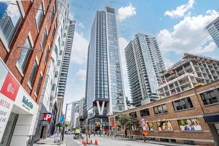 357 King St W, Toronto, Ontario, Waterfront Communities C1