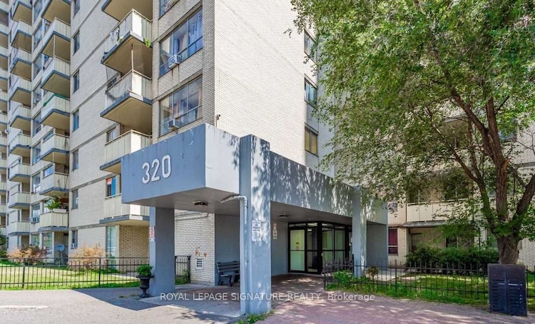 320 Dixon Rd, Toronto, Ontario, Kingsview Village-The Westway