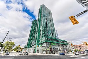 4750 Yonge St, Toronto, Ontario, Lansing-Westgate