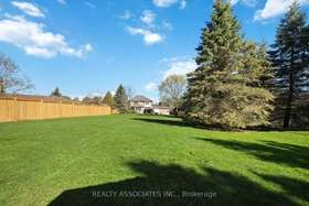 5 Campbell Dr, Durham, Ontario