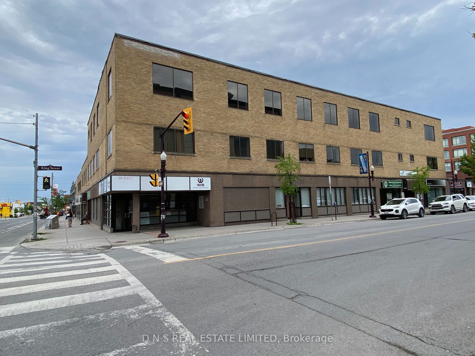 159 KING St, Peterborough, Ontario