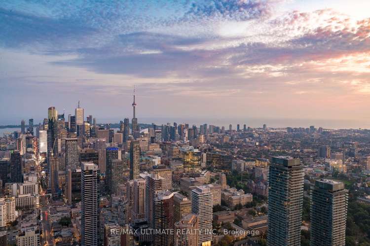 1 Bloor St E, Toronto, Ontario, Church-Yonge Corridor