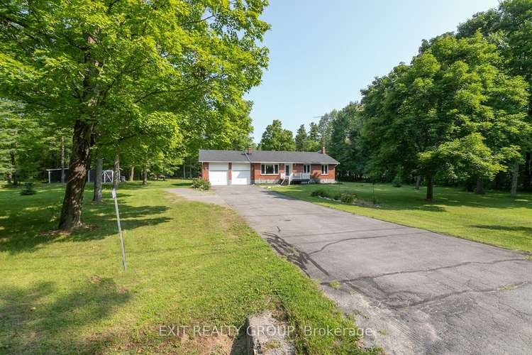 890 Mill Rd, Madoc, Ontario, 