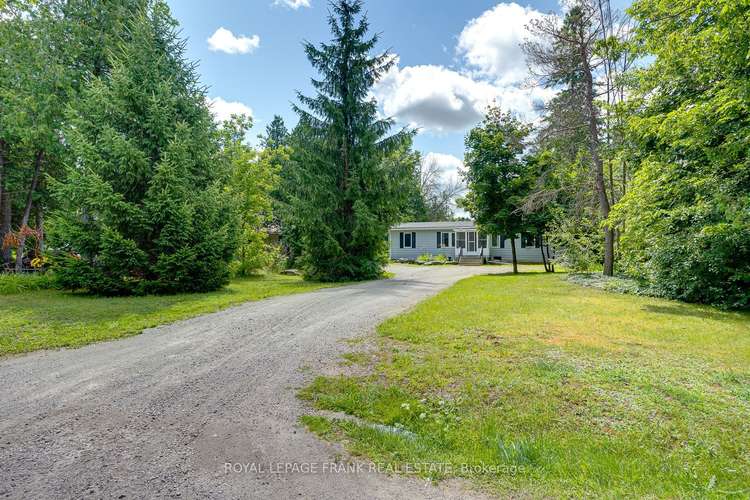 51 Riverside Dr, Kawartha Lakes, Ontario, Bobcaygeon