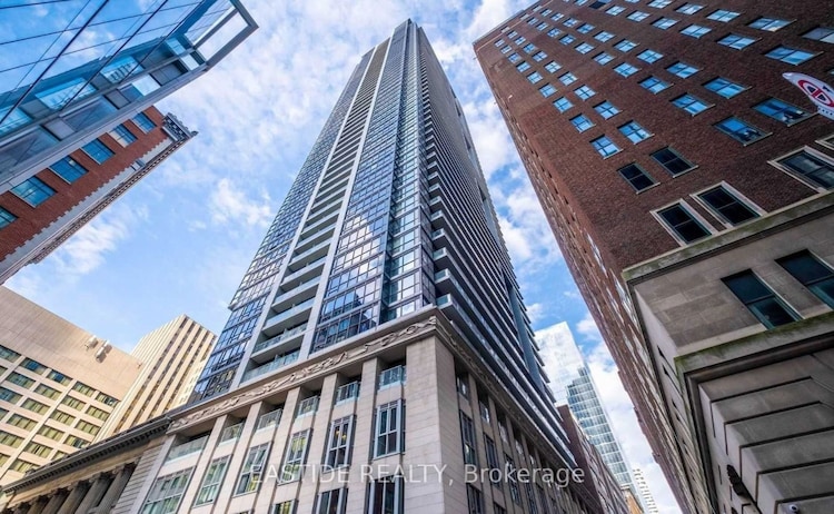 70 Temperance St, Toronto, Ontario, Bay Street Corridor