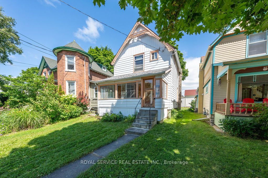 226 Wellington Main St, Prince Edward County, Ontario, Wellington