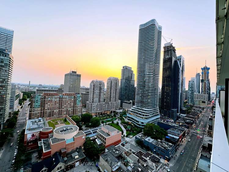 501 Yonge St, Toronto, Ontario, Bay Street Corridor