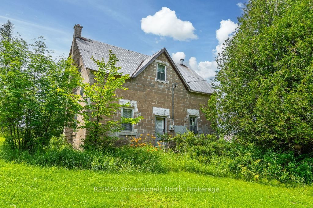 817 Schutt Rd, Brudenell, Lyndoch and Ragl, Ontario, 