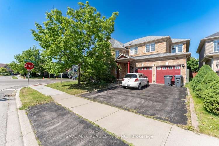 1 Casa Lane, Brampton, Ontario, Vales of Castlemore