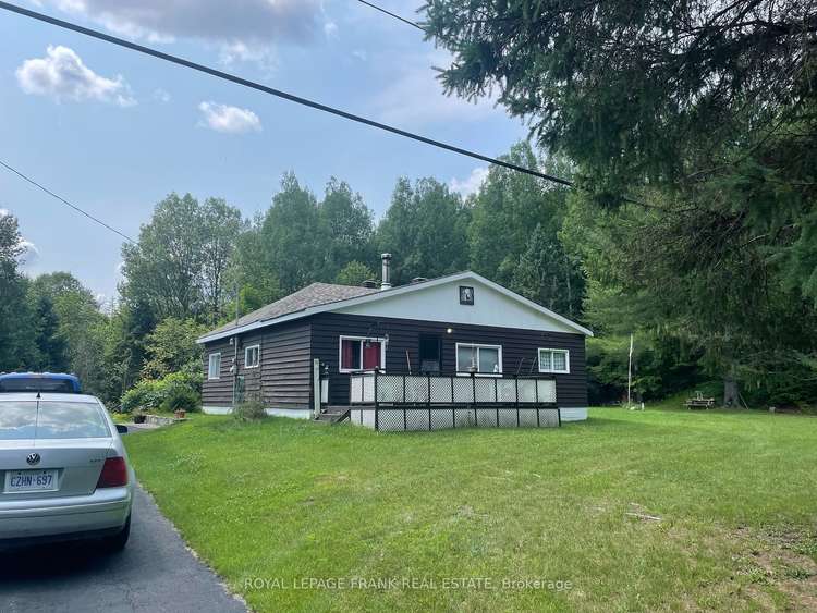 2081 McGillivray Rd, Highlands East, Ontario, 