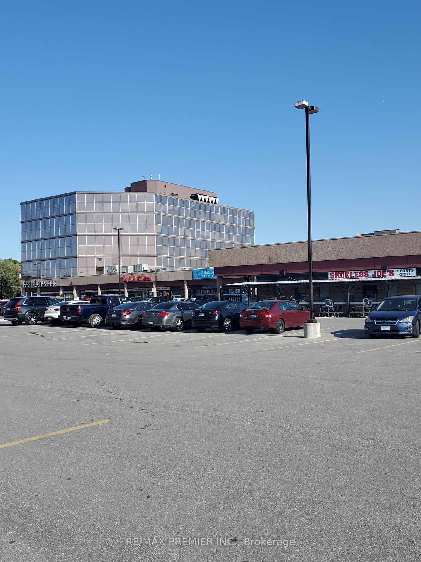 3200 DUFFERIN St, Toronto, Ontario, Yorkdale-Glen Park