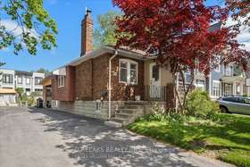 52 Forest Ave, Peel, Ontario