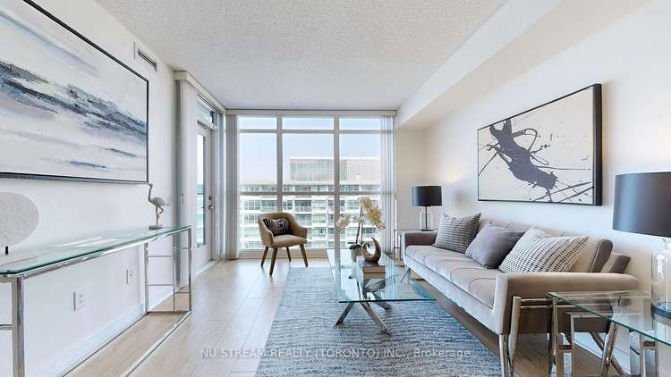 19 Singer Crt, Toronto, Ontario, Bayview Village