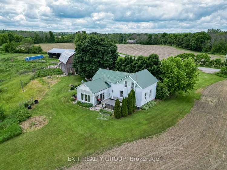 1724 Old Hungerford Rd, Tweed, Ontario, 