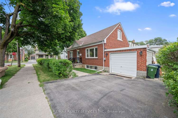 3 Minnie Ave, Toronto, Ontario, Downsview-Roding-CFB