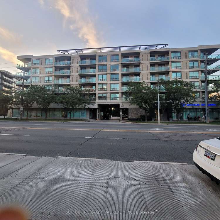 890 Sheppard Ave W, Toronto, Ontario, Clanton Park