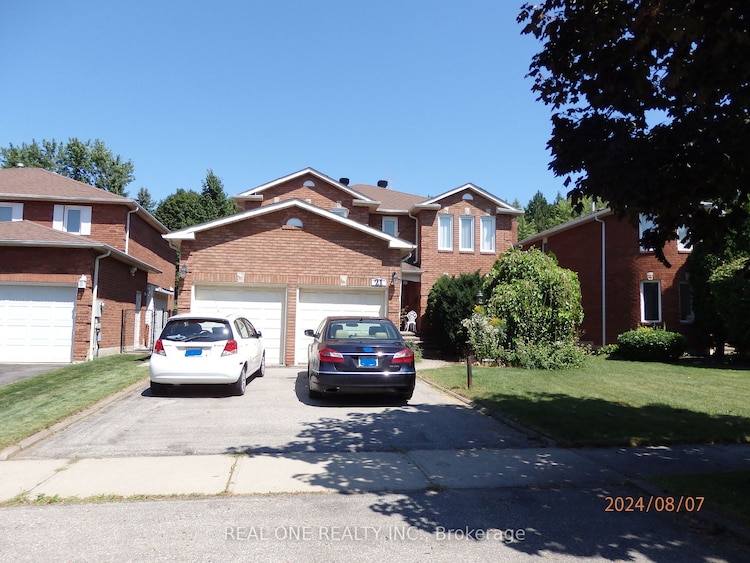 21 Turriff Cres, Ajax, Ontario, Central West