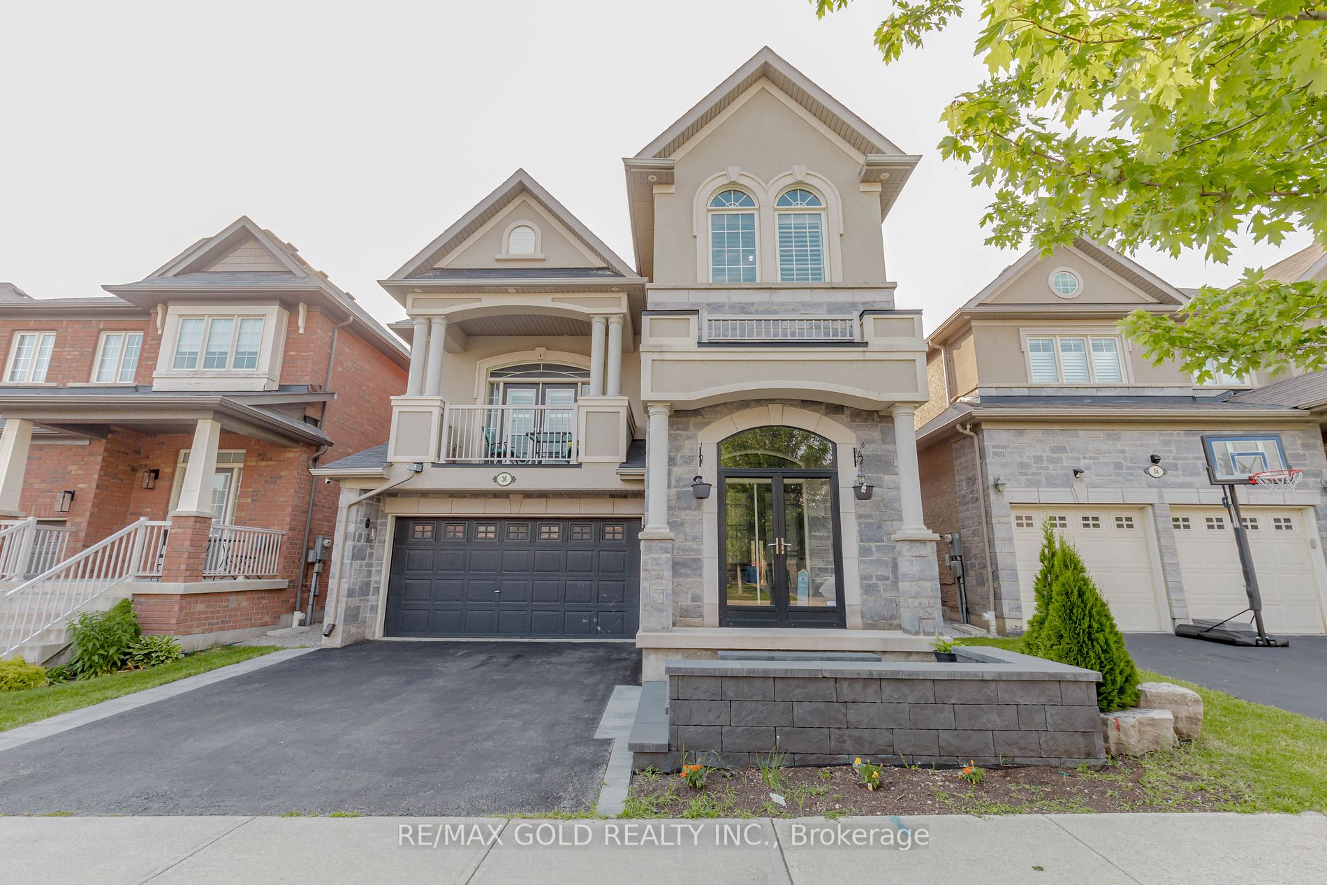 36 Attraction Dr, Brampton, Ontario, Bram West