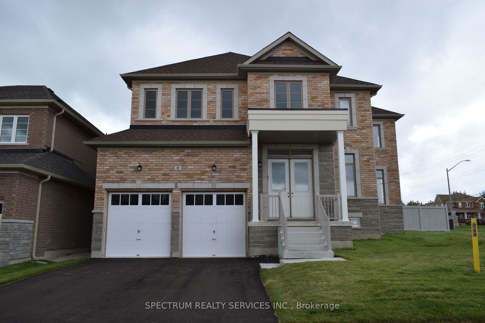 6 Barrow Ave, Bradford West Gwillimbury, Ontario, Bradford