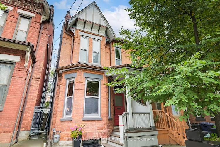 581 Ontario St, Toronto, Ontario, Cabbagetown-South St. James Town