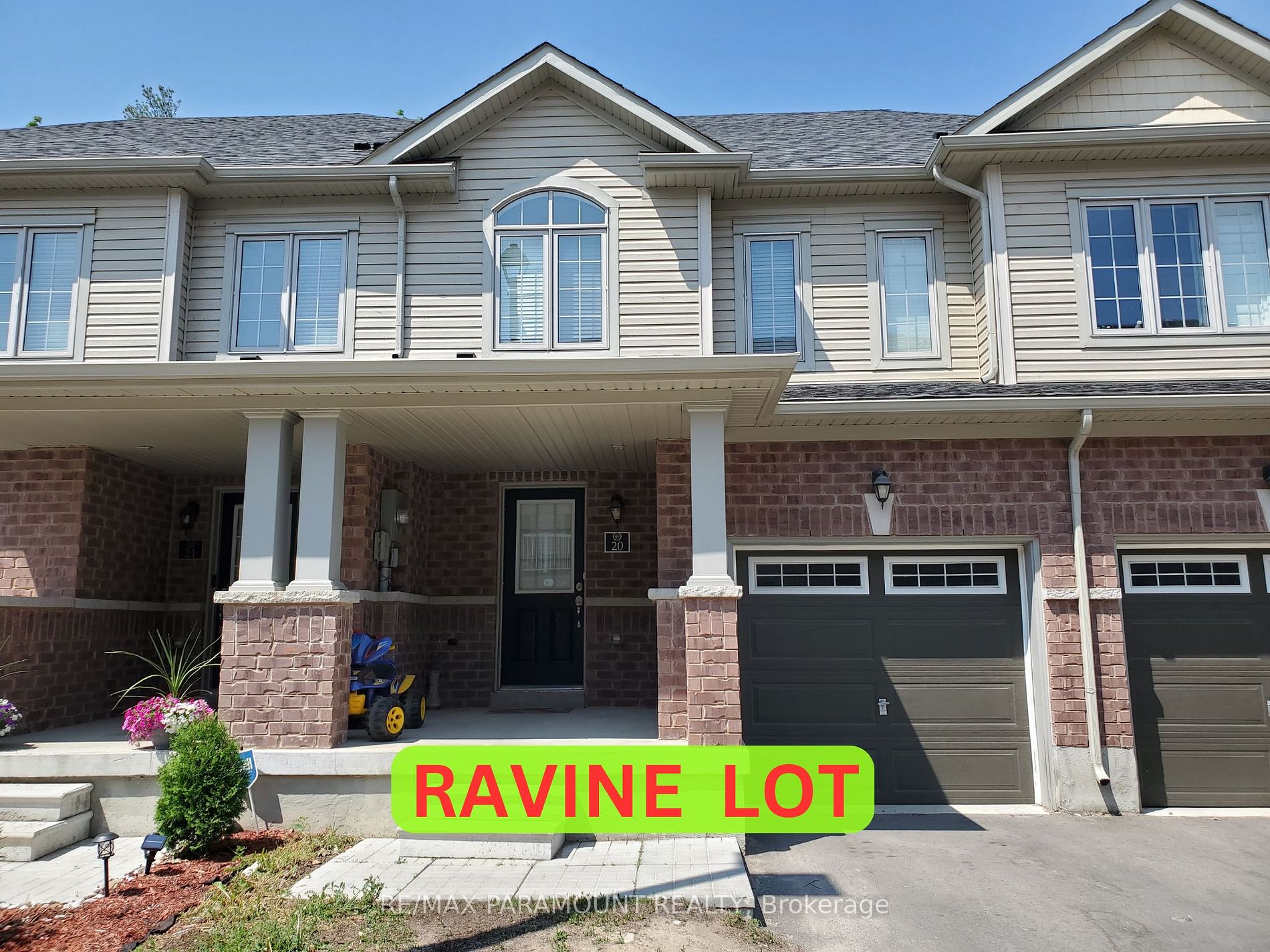 570 Linden Dr, Cambridge, Ontario, 