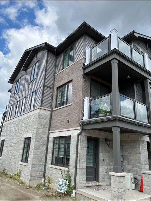 100 Hollywood Crt, Cambridge, Ontario, 